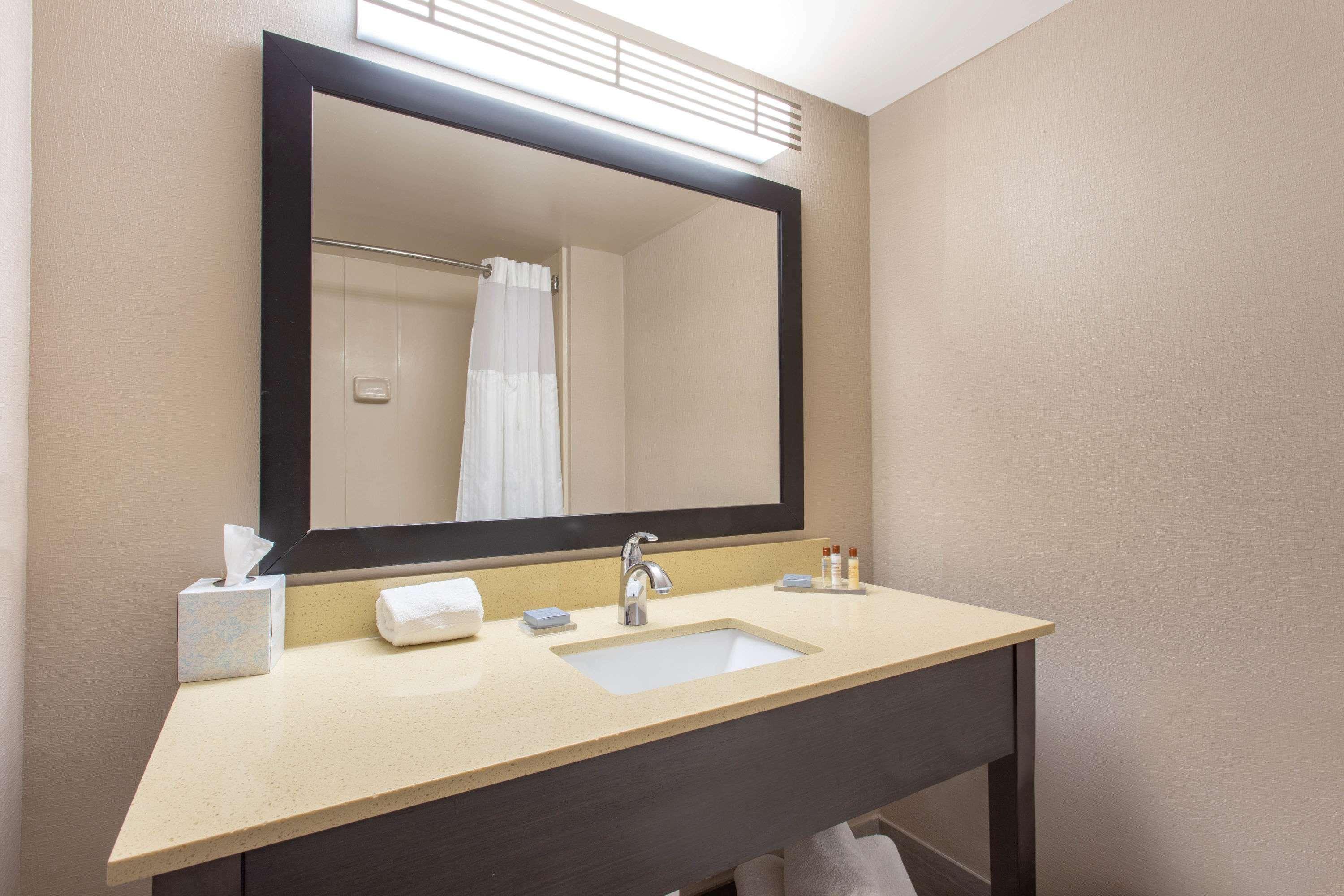 Wingate By Wyndham Indianapolis Airport Plainfield Hotel Екстериор снимка