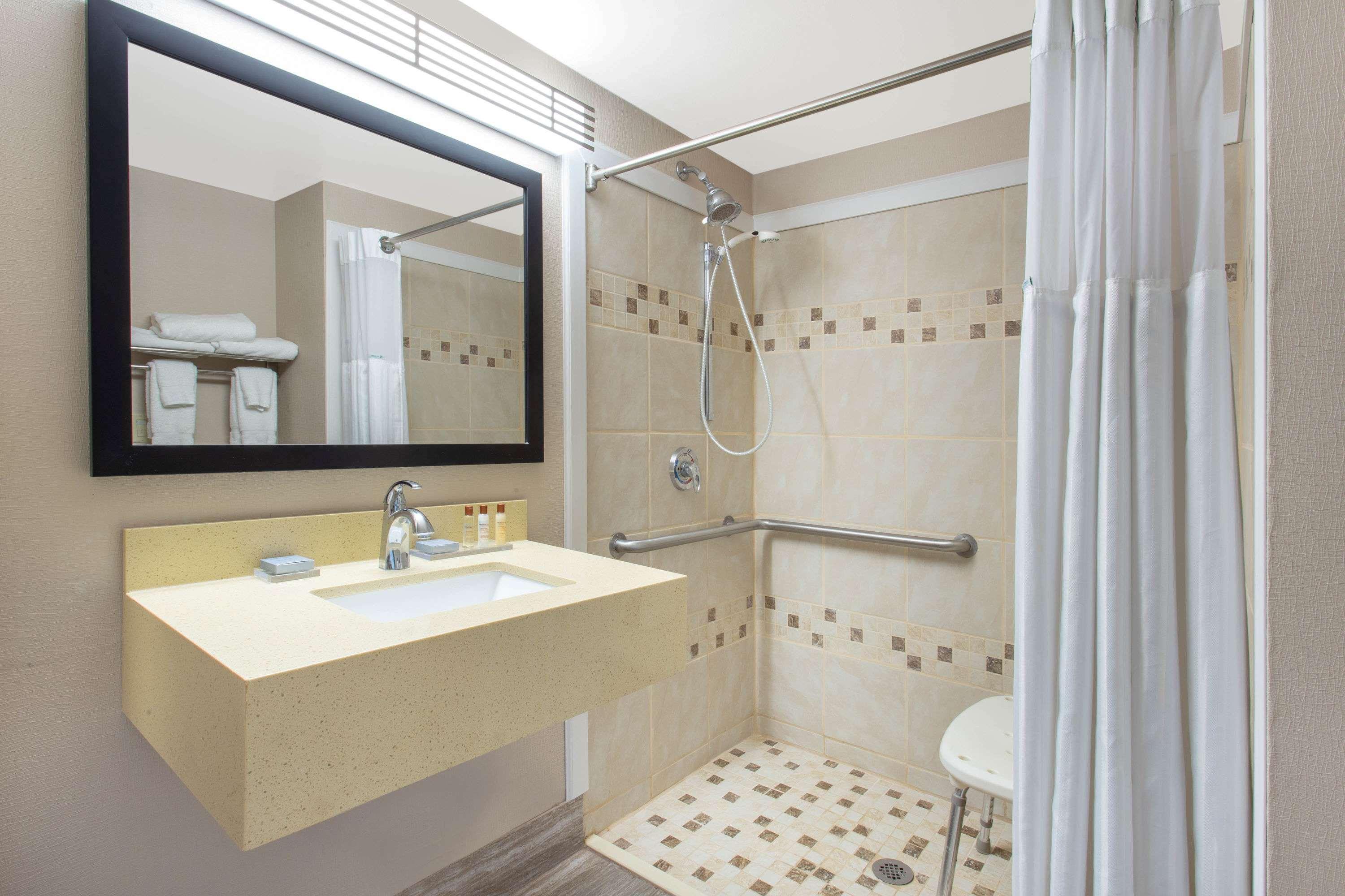 Wingate By Wyndham Indianapolis Airport Plainfield Hotel Екстериор снимка