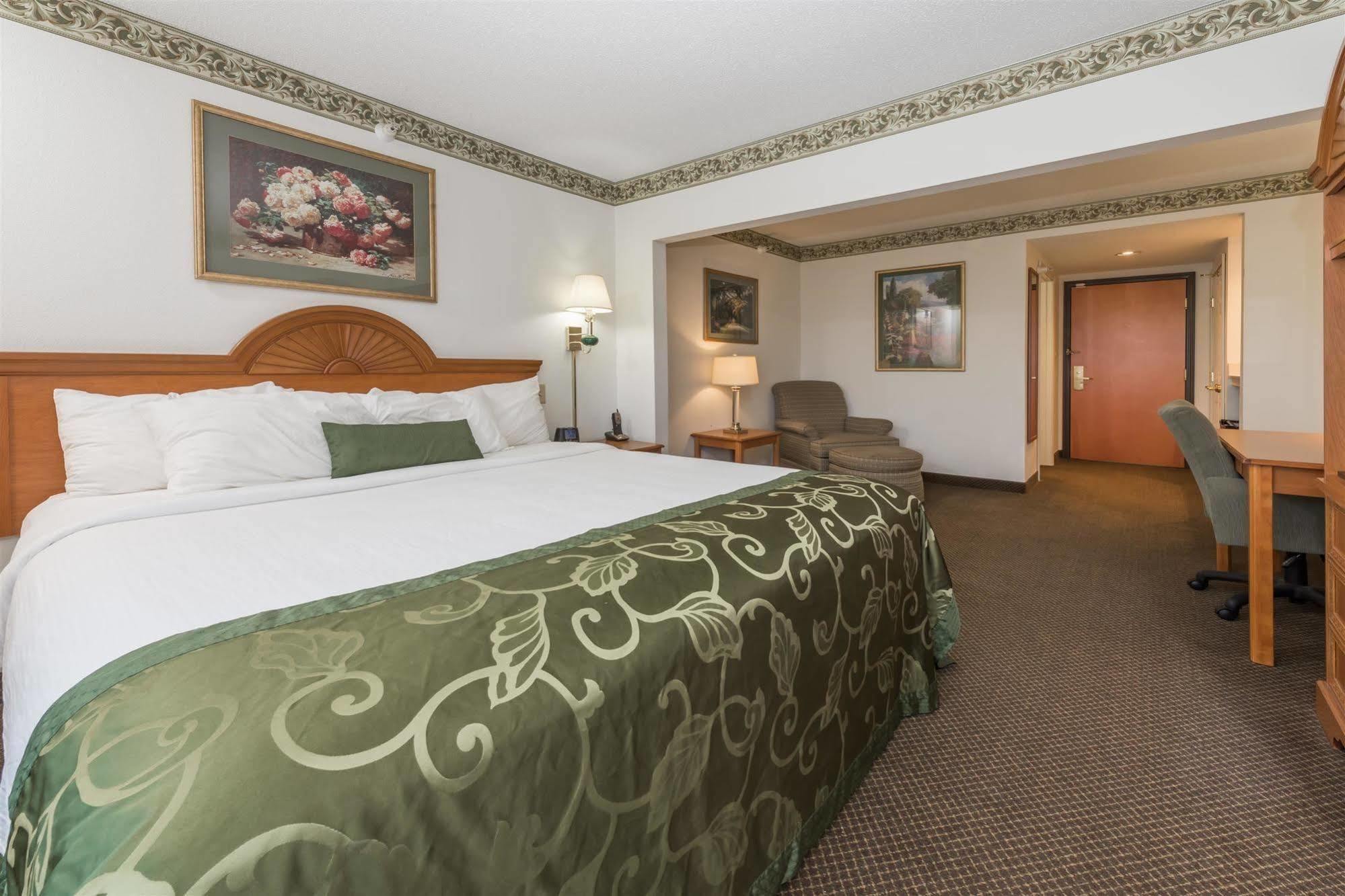 Wingate By Wyndham Indianapolis Airport Plainfield Hotel Екстериор снимка